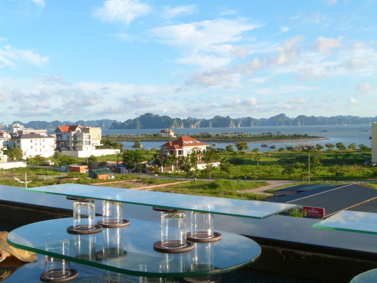 Halong Palace Hotel Ха Лонг Екстериор снимка